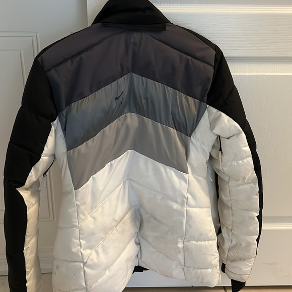 Ski Jacket ⛷️ - Picture 9 of 9